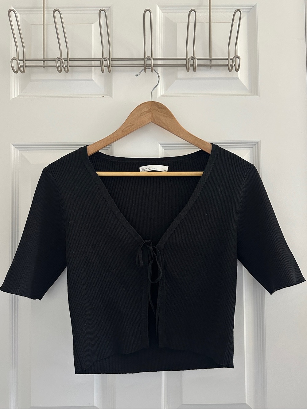 OAK + FORT Black Ribbed Tie-Front Crop Top